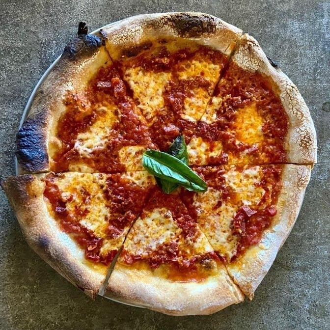 Uproot Pizza